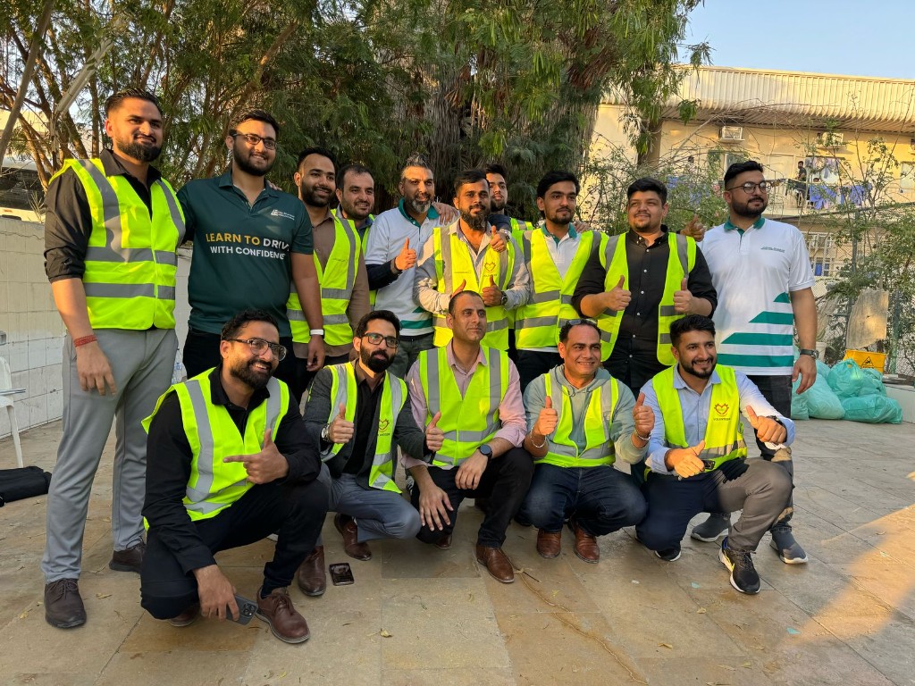 Ramadan food distribution volunteers